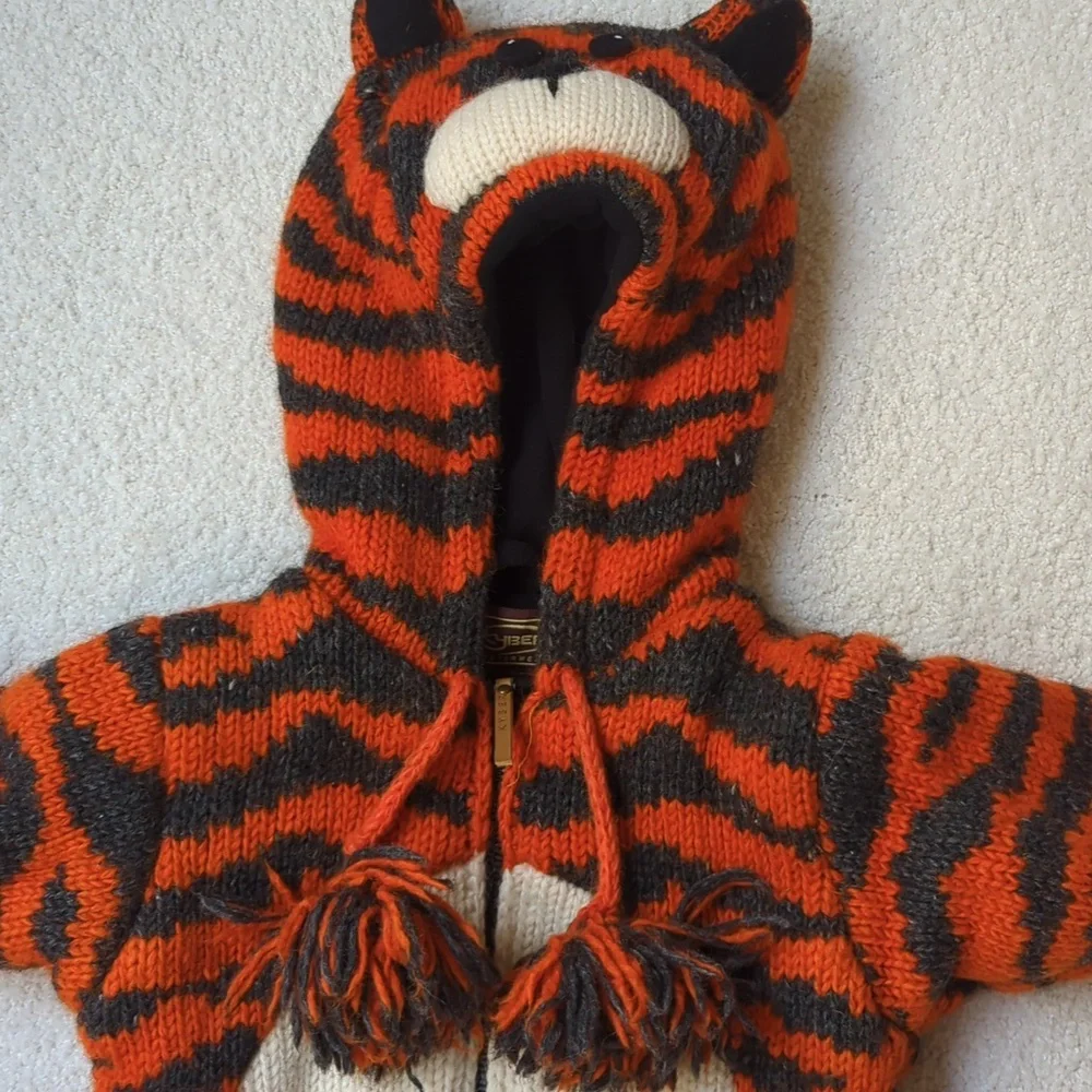 100% wool jacket with animal theme - Picture 3 of 14